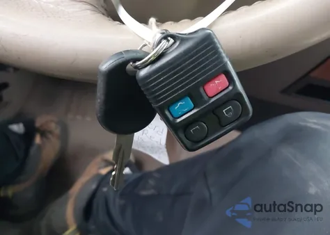 2004 Ford F-150 Fx4/Lariat/Xlt from USA, damaged, VIN 1FTPW14594KC70511